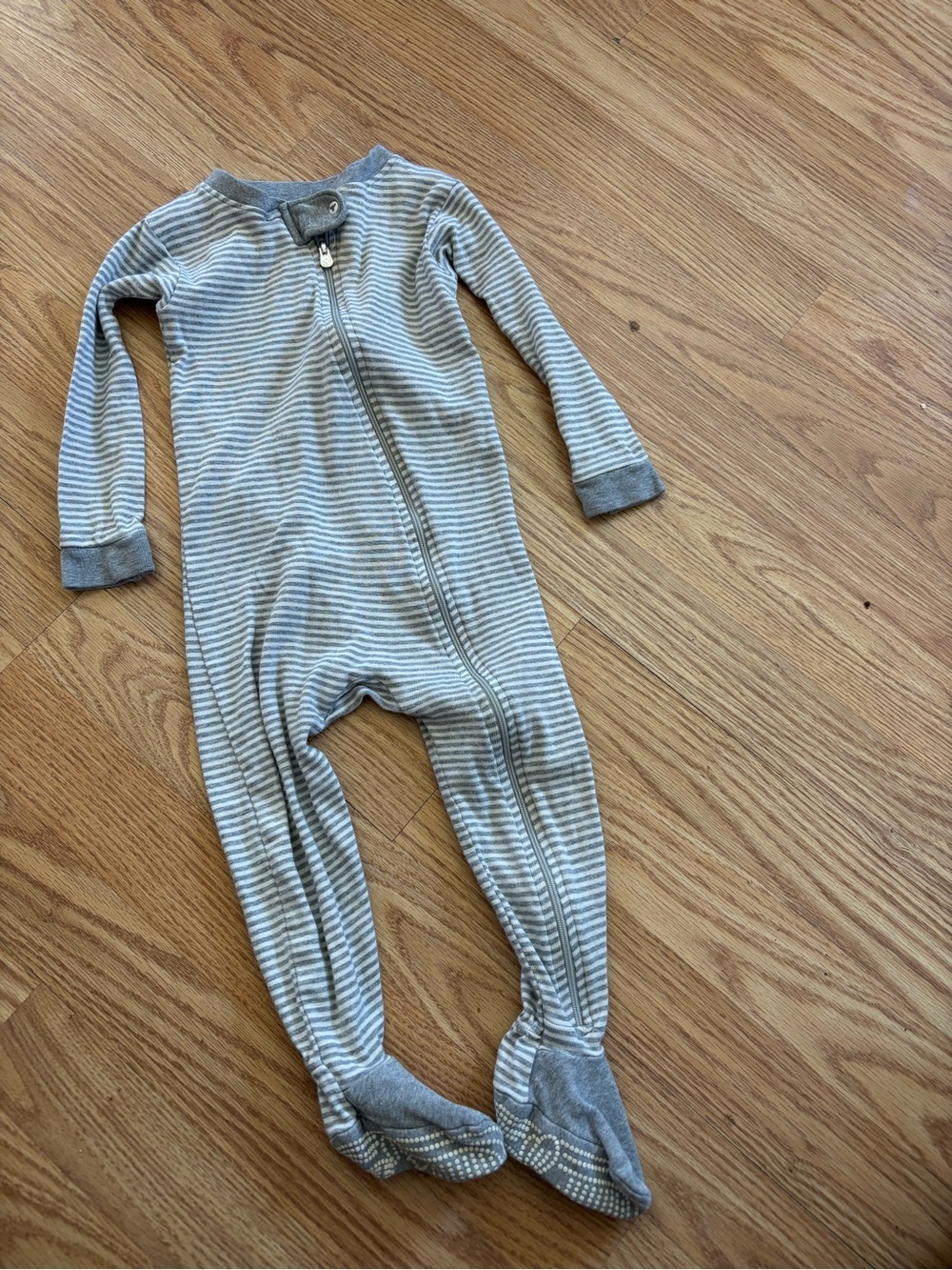 Burt’s bees organic cotton Footed One-Piece Sleeper - Gray Stripes